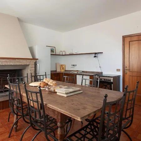 Il Poggio, Casa Pietra Ferienhaus *