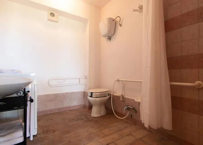 Il Poggio, Casa Pietra *