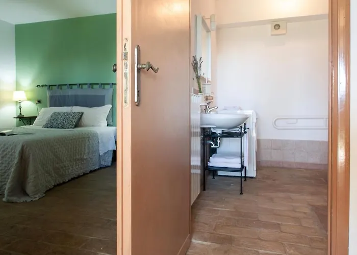 Il Poggio, Casa Pietra Casa de Férias